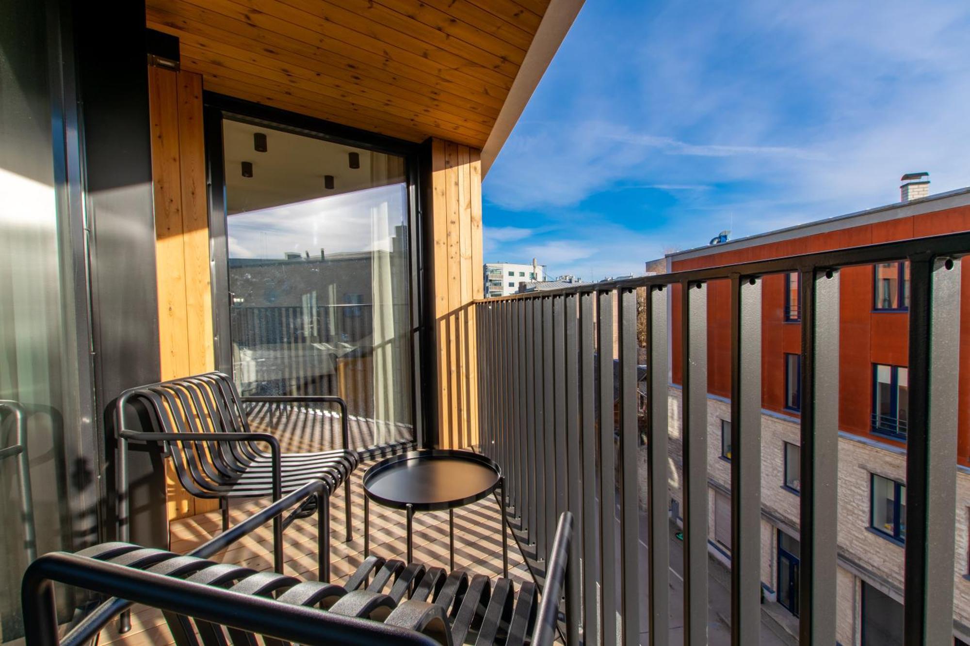 Tobiase Residences - Luxury Apartments Талин Екстериор снимка