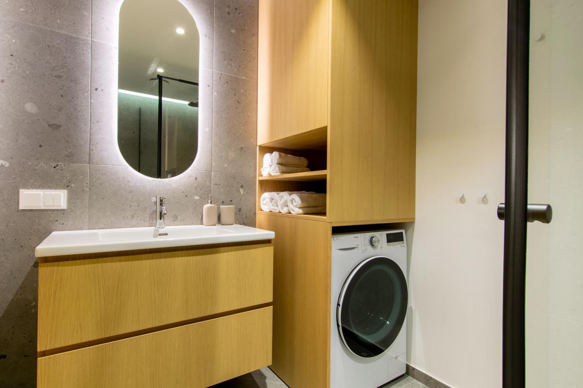 Tobiase Residences - Luxury Apartments Талин Екстериор снимка