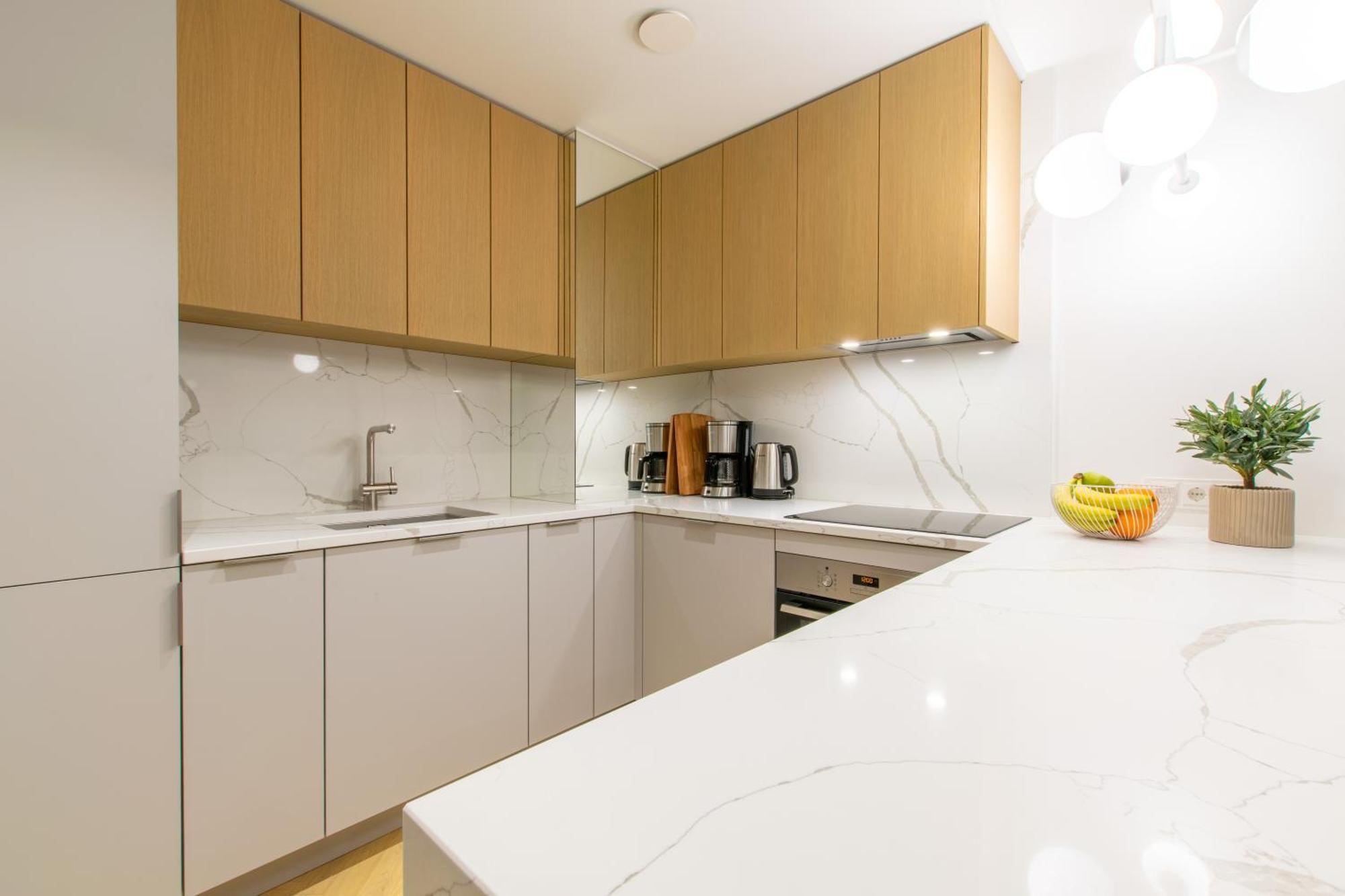 Tobiase Residences - Luxury Apartments Талин Екстериор снимка