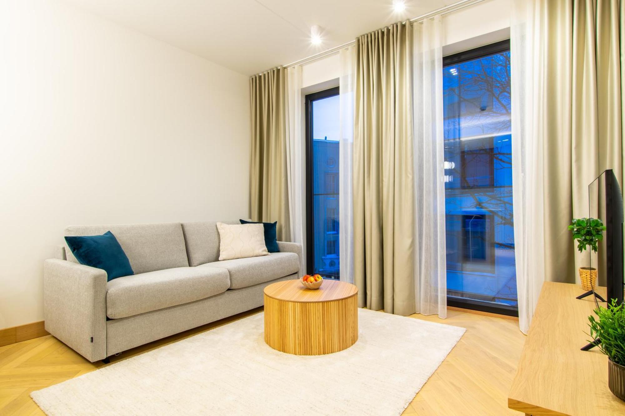 Tobiase Residences - Luxury Apartments Талин Екстериор снимка